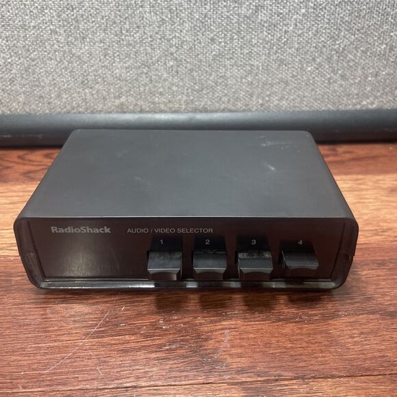 Radio Shack Vintage Audio-Video A/V Selector Switch No. 15-1956B - Picture 1 of 3